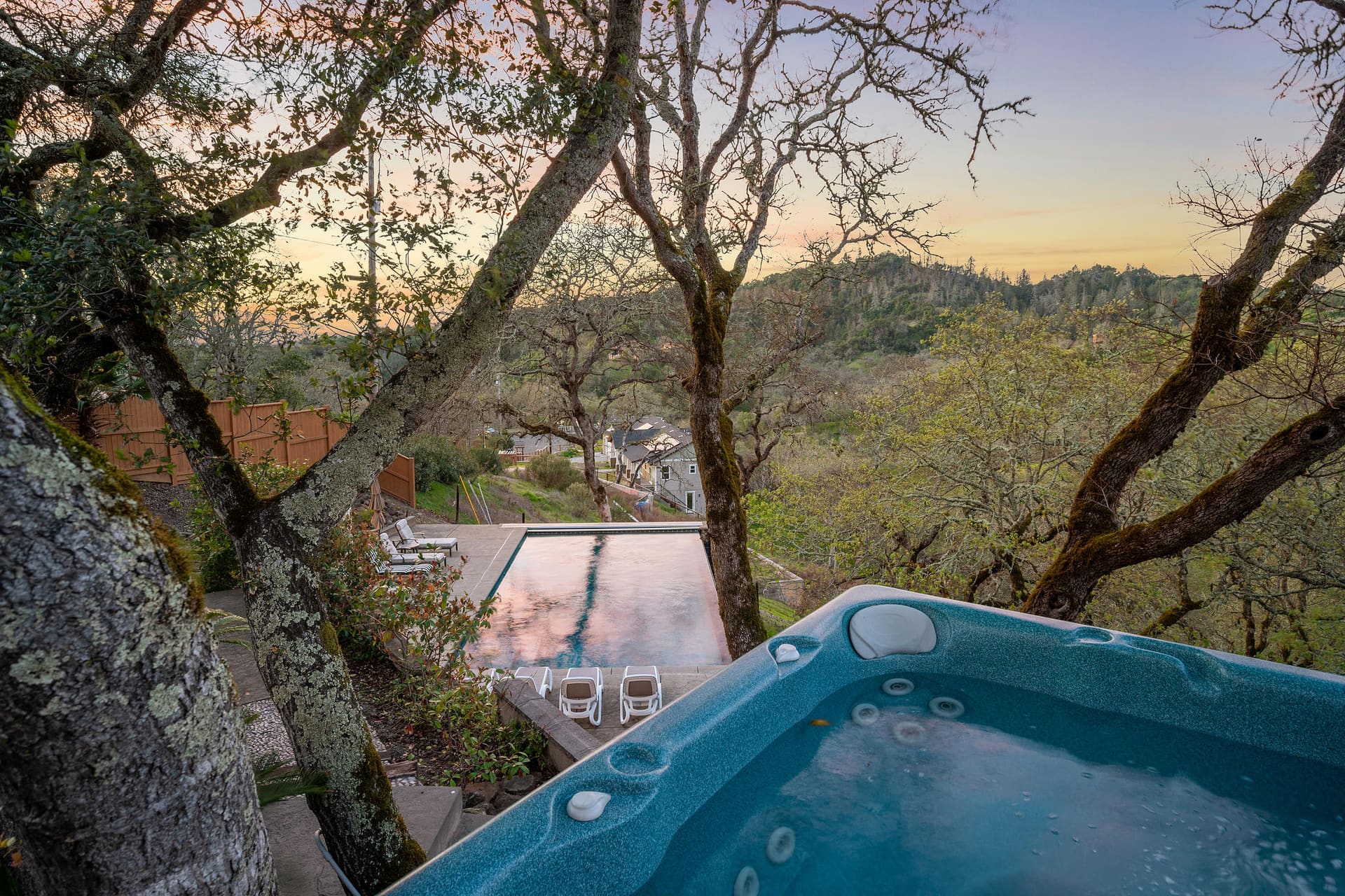 Pools & hot tubs
