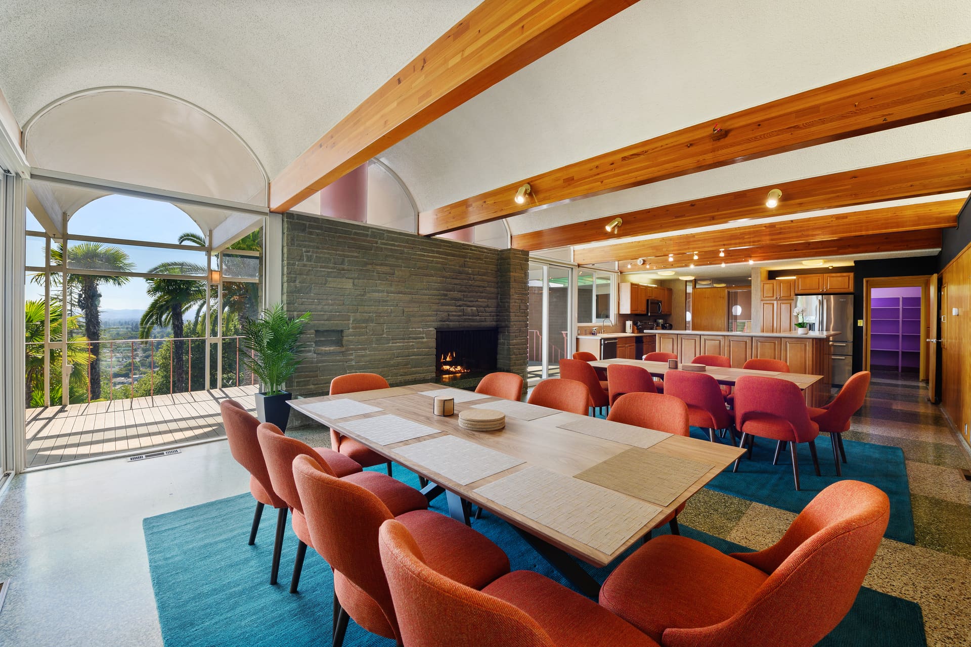 Iconia — The Dining Room