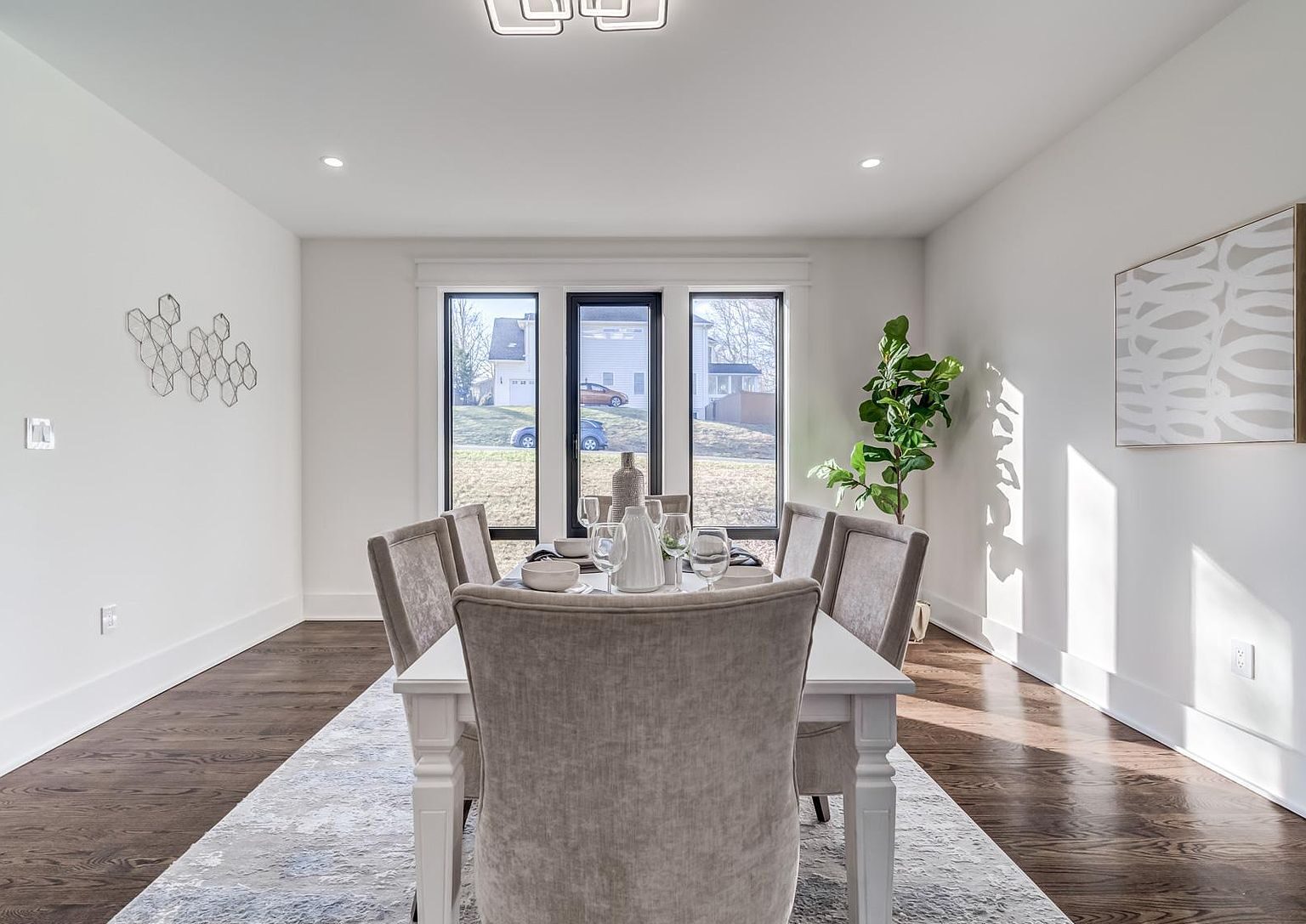 McKinley — The Dining Room