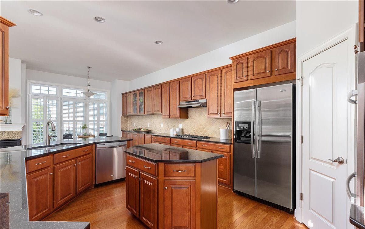 Yorktown — The Kitchen